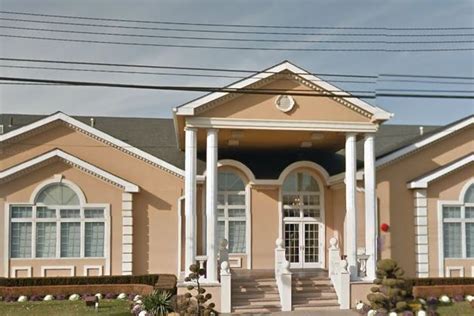 colonial funeral homes staten island.